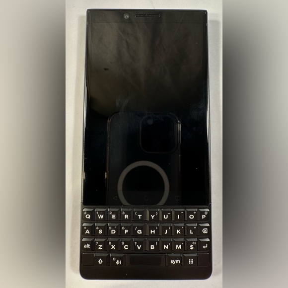 BlackBerry Key2 - Picture 1 of 6